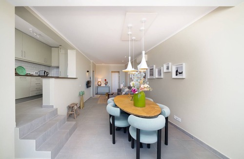 Carvoeiro Ski Chalet | The Townhouse - amazing ocean view!