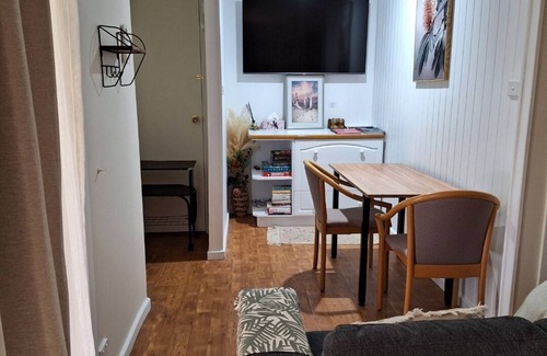 Sinclair Apartment | The Treasure Box