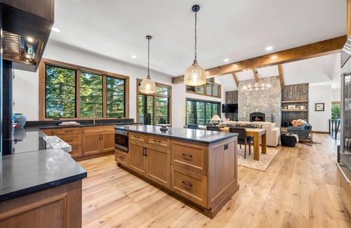 Tamarack Resort House | The Tree House Estate Home at Tamarack Resort