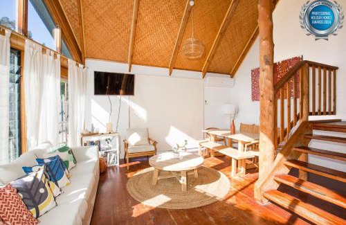 Culburra Beach House | The Treehouse Pet Friendly 2 Mins Walk to Beach