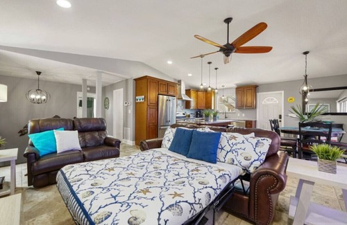 Butler Beach House | The Turtle`s Nest | Hot tub nights & cool fall breezes!