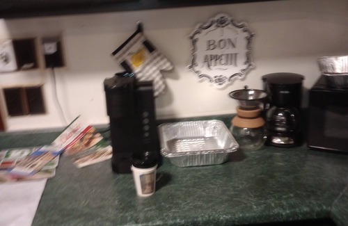 Fairfield House | The Vault /Historical 1800s Bank 7min Off I-64. Downtown Main street