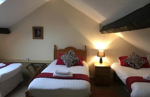 Rhyd-y-clafdy Hotel | The Victoria Hotel
