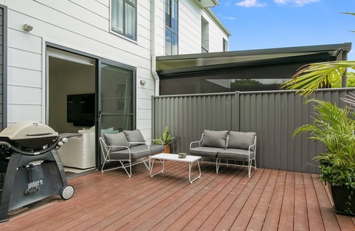 Tweed Heads South House | The Villa at Fraser Cove - Modern Northern Rivers Villa - Pet Friendly - Min. 3 Night Stays!