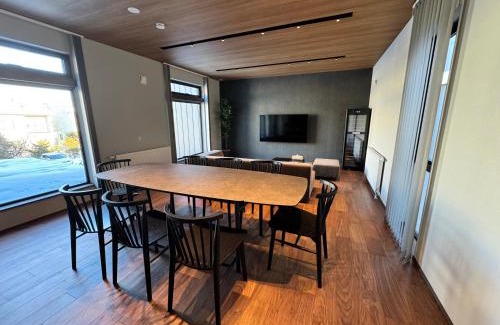 Shiroishi Apartment | The Villa Hotels -SAPPORO-