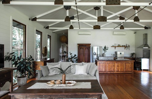 Lovedale Villa | The Villa @ Leaves & Fishes, The Villa at Leaves and Fishes