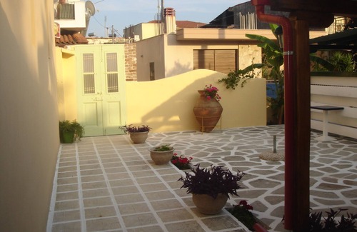 Nea Skioni Cottage | The village cottage - NEA SKIONI KASSANDRA