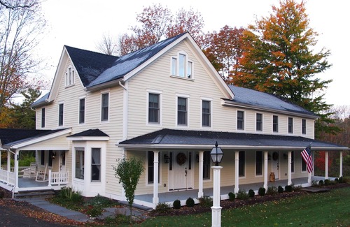 Ellenville House | The Wagar Suite is one of the two units in The Wagar Farm 1800's farmhouse. It is situated on 6 acres and overlooks the Beerkill stream. The Wagar Suite has the feel of an old farmhouse with all the modern conveniences including a whirlpool tub.