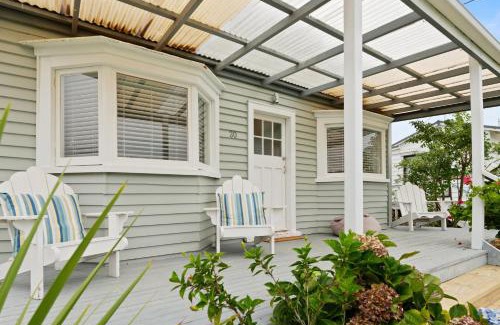 Waihi Beach House | The Wallnutt Nook - Waihi Beach Holiday Home