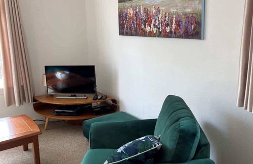 Largs Apartment | The Waterside Apartment, ideal for families