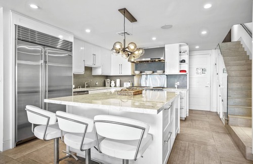 Eastern Malibu Villa | The Waves: Malibu Beach at its Best!