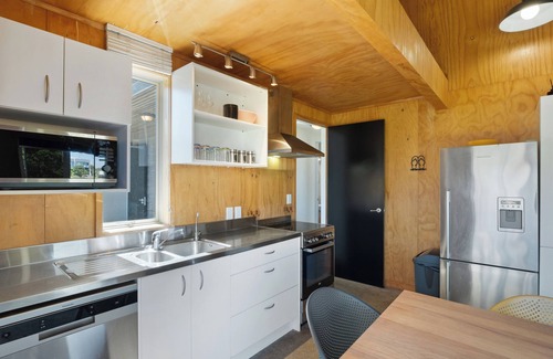 Omaha House | The Weekender - Omaha Holiday Home