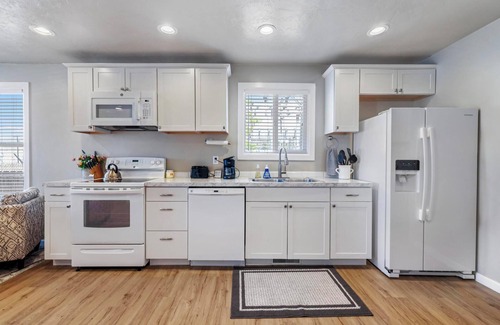 Buhl House | The West End Cottage