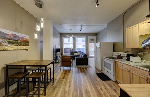 Sheridan Apartment | The Western - Dual Suite Wyo Stays Experience