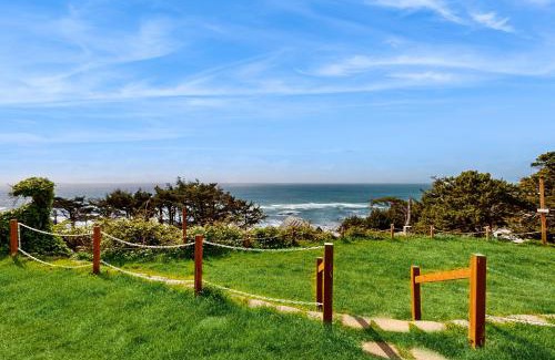 Lincoln City Apartment | The Whale -Lower