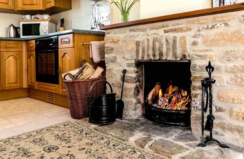 Littlebredy Cottage | The Willows, Dorset Country Cottage.
