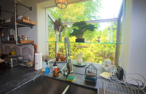 Caroline Cabin | The Wren's Nest at Scottland Yard Farm, a Romantic Cabin