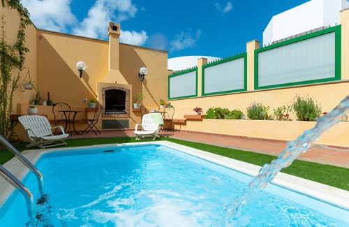Galdar Villa | The Yellow House - Solarium - Climatized Pool
