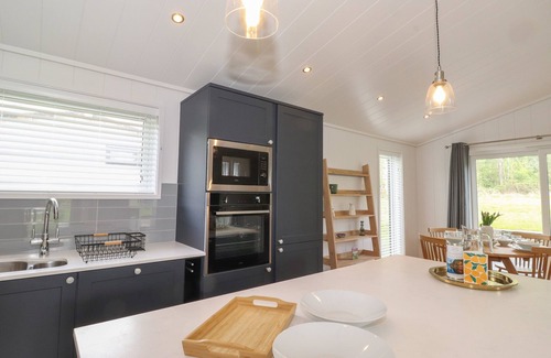 Haverthwaite Cottage | THE YEWS, pet friendly, character holiday cottage in Haverthwaite