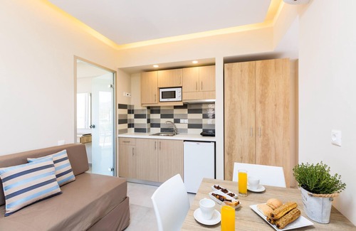 Malia Apartment | Theo Star Beach Hotel