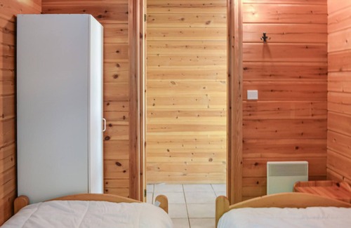 Mauroux House | These tastefully decorated chalets are located in a very well-kept vacation village in a hilly and w