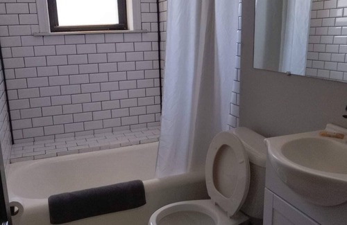Shaw Apartment | TheStay Studio W&D Free Parking