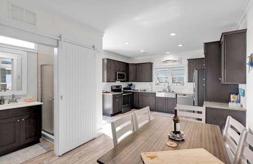 Plantation Key House | This 2 bedroom pet friendly ocean front home has the best views in the resort!