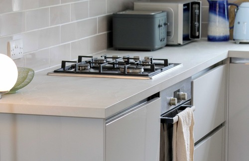 Helensburgh Apartment | This apartment is a 1 bedroom(s), 1 bathrooms, located in Argyll and Bute Council, Scotland.