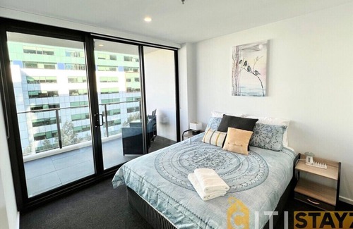 City East Apartment | This apartment is a 1 bedroom(s), 1 bathrooms, located in City, ACT.