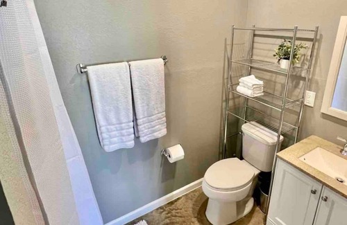 Marion Apartment | This apartment is a 2 bedroom(s), 2 bathrooms, located in Marion, IN.