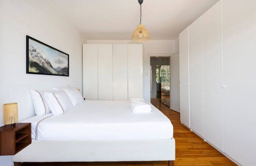 Arnavutkoy Apartment | This apartment is a 2 bedroom(s), 1 bathrooms, located in Beşiktaş, İstanbul.