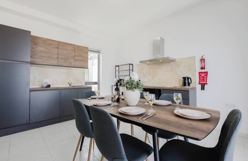 Mellieħa Heights Apartment | This apartment is a 2 bedroom(s), 1.5 bathrooms, located in Il-Mellieħa, null.
