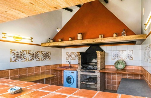 Montemayor House | This beautiful, spacious country house with private pool is located in Montemayor, Córdoba.