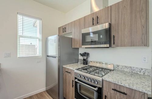 Tucson House | This centrally located 2 bedroom 2 bathroom is fully remodeled with electric vehicle charging on site