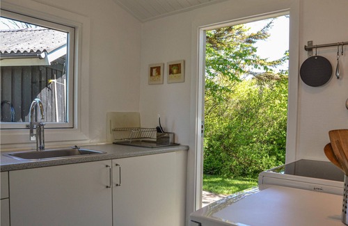 Hundested House | This cozy vacation accommodation is divided into two small houses, one with kitchen and one bedroom