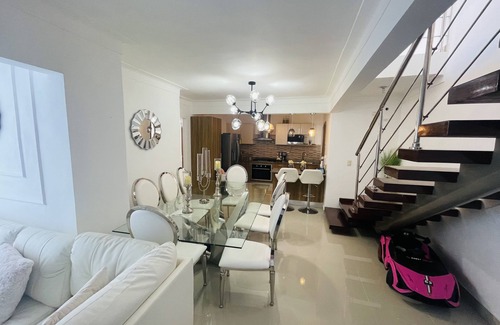 Punal Apartment | This place is comfort and luxury you will enjoy it is very safe and quiet area
