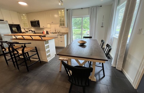 Howell House | This House Got RIZZ - Recently Renovated Lake Thompson Canal Home