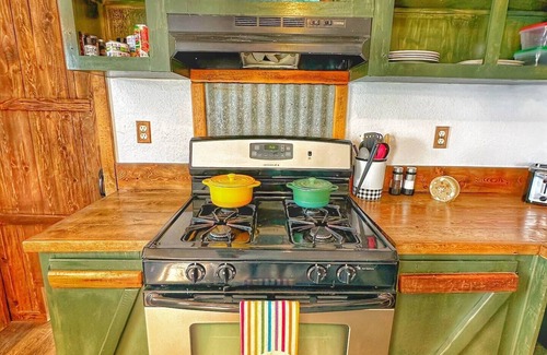 Cottonwood-Verde Village House | This house is a 2 bedroom(s), 2 bathrooms, located in Cottonwood, AZ.