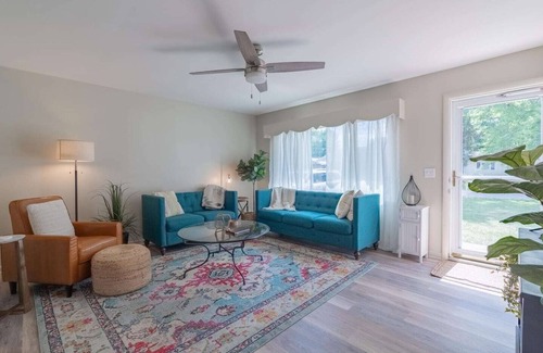 Gas City House | This house is a 3 bedroom(s), 1.5 bathrooms, located in Gas City, IN.