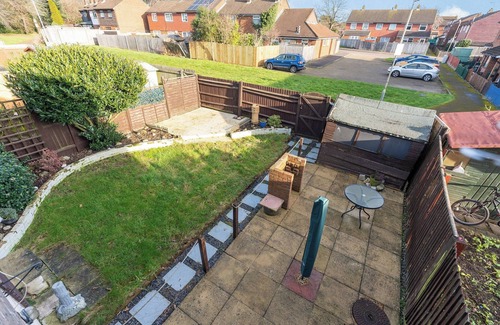 Kennington Cottage | This is a lovely house in a great location.