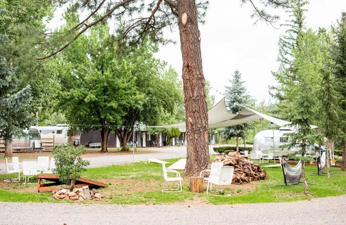 Pinetop RV Rental | This is Cliffy! Our 1967 airstream