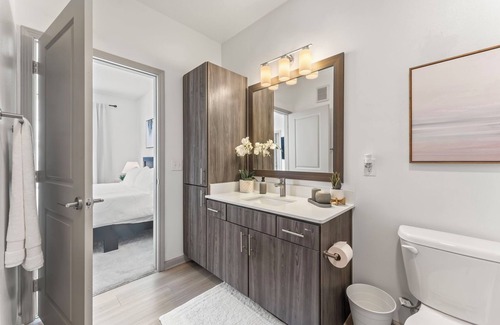 Deerwood Apartment | This luxurious 2 bedroom condo is your stunning getaway