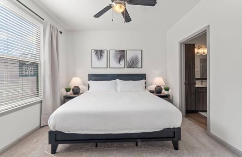Deerwood Apartment | This luxurious 2 bedroom condo is your stunning getaway