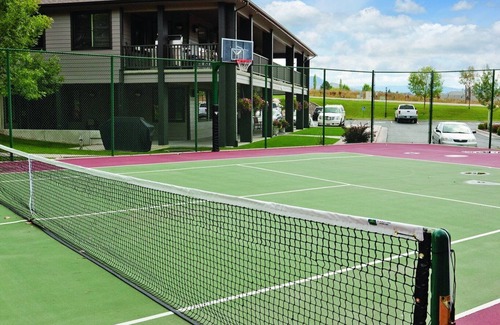 Wolf Creek Resort | This resort & location is simply Heaven !