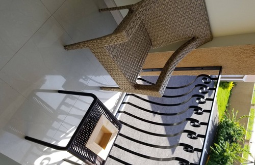 Falmouth Villa | THIS TOWN HOME VILLA IS LOCATED 15 MINUTES FROM THE HIP STRIP IN MONTEGO BAY.
