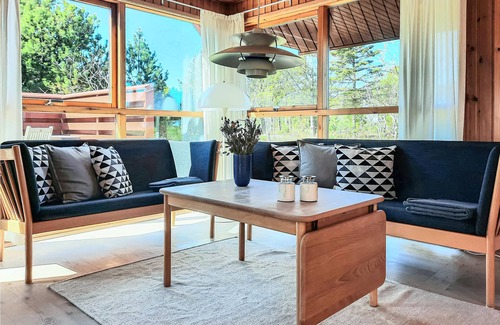 Kandestederne House | This very well maintained vacation home is situated on a beautiful natural plot in Kandestederne.