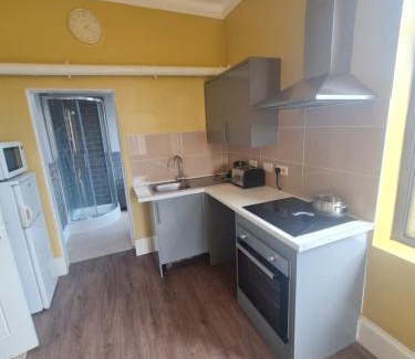 Burnham-on-Sea Bed & Breakfast | Thornbury Accommodation