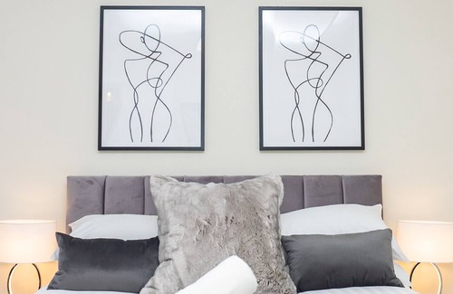 Shrewsbury Apartment | Thornes Hall