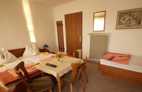Weyregg am Attersee Cottage | Three and four-bed rooms 15 Seeblick - Gasthof zur Landeroith GmbH