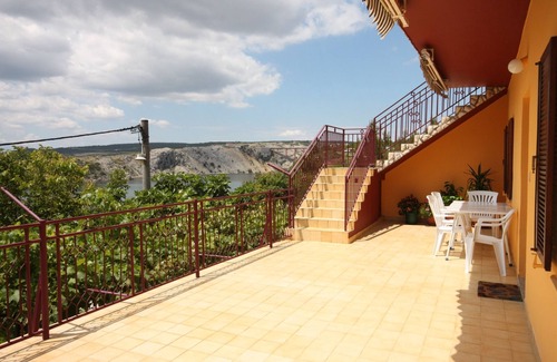 Maslenica Apartment | Three bedroom apartment with terrace and sea view Maslenica, Novigrad (A-6568-a)